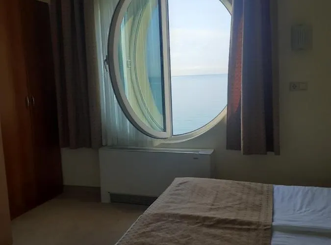 Apartmanhotel Sunset *